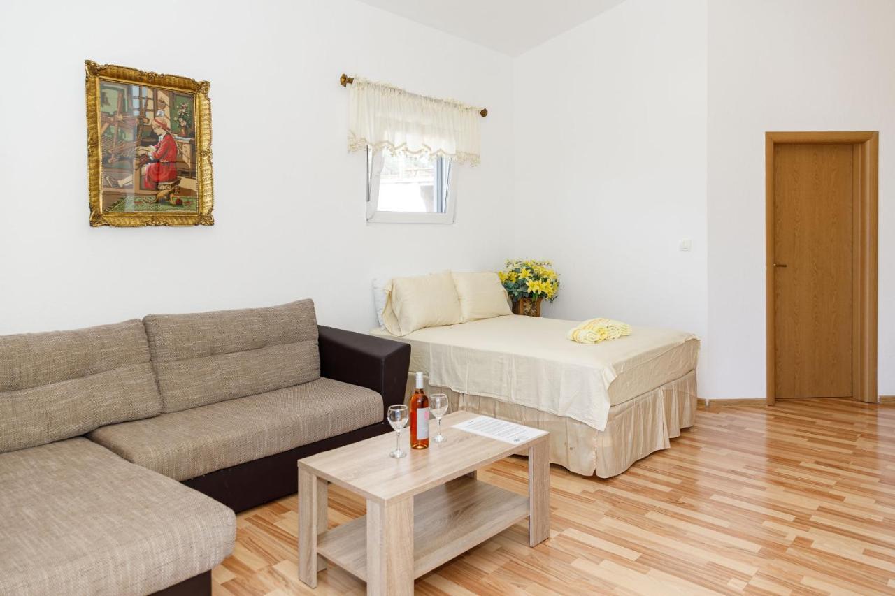 Vila Nikezic Sutomore Buitenkant foto