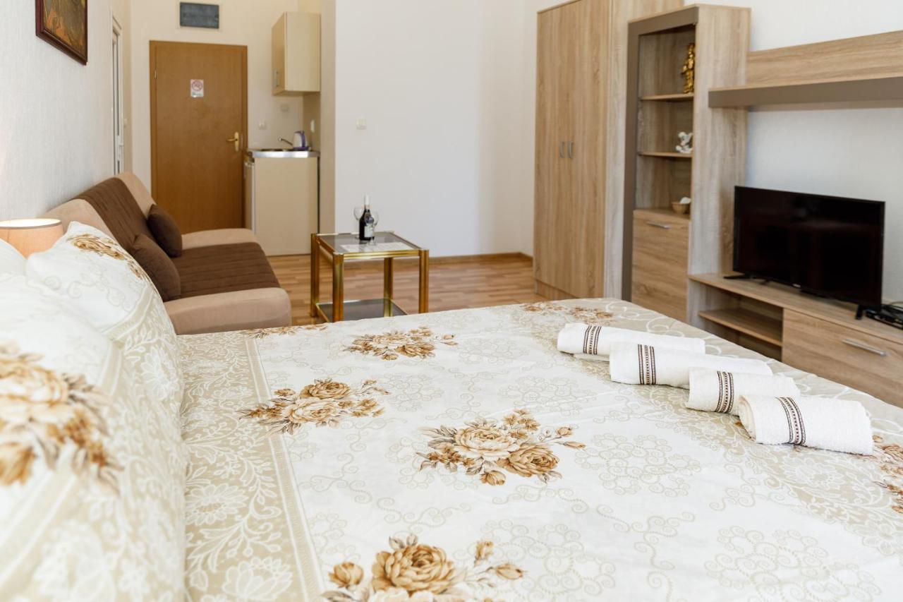 Vila Nikezic Sutomore Buitenkant foto