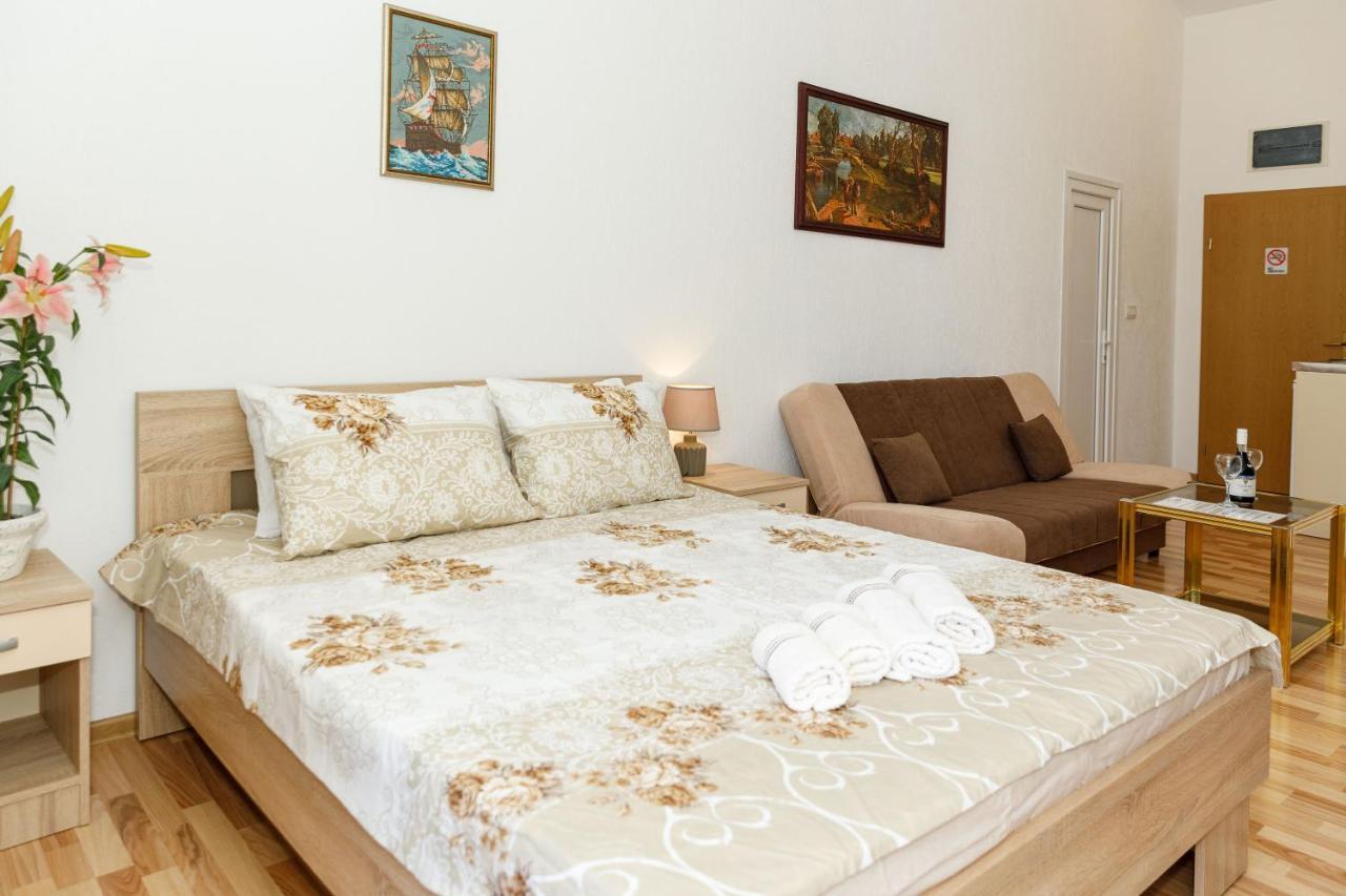 Vila Nikezic Sutomore Buitenkant foto